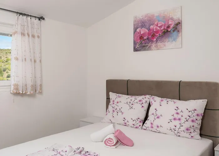 Apartment Mia-3 By Interhome *