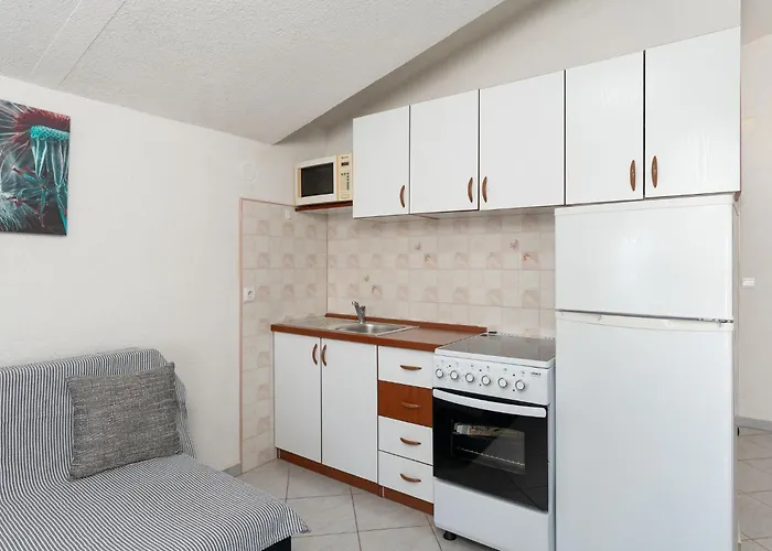 Mia-3 By Interhome *