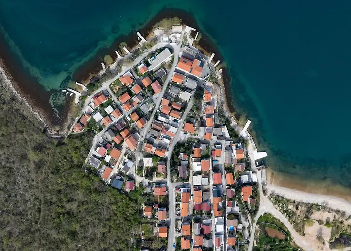 Mia-3 By Interhome Obrovac